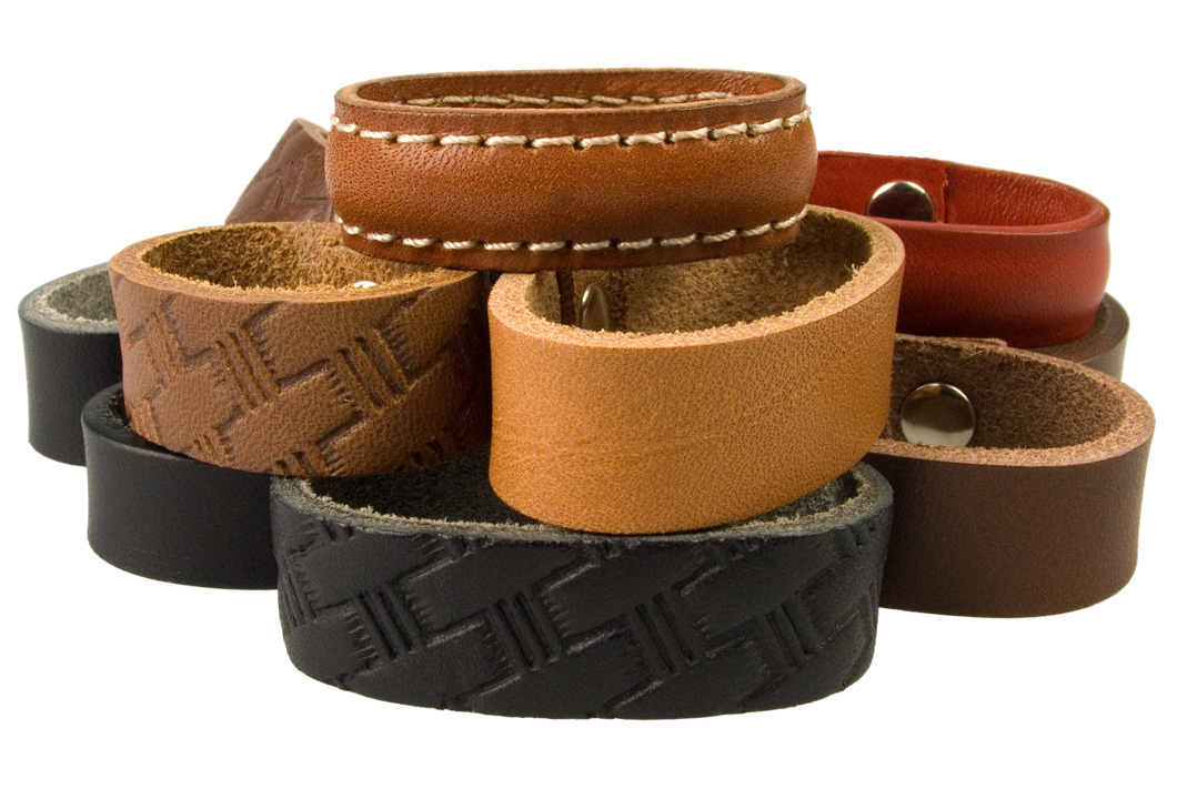 https://www.belt-designs.com/wp-content/uploads/2016/11/Leather-Belt-Loops.jpg